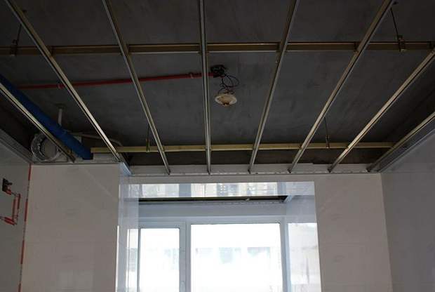 铝条板吊顶拆装方法 铝扣板吊顶材料怎么选择