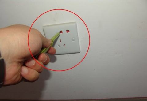空调专用插座和普通插座的区别是什么，选购插座的注意事项有哪些?