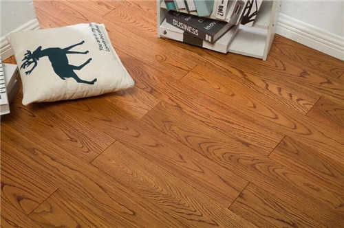 新中式风格安装木地板效果好吗，新中式风格应该挑选哪种色系的木地板?